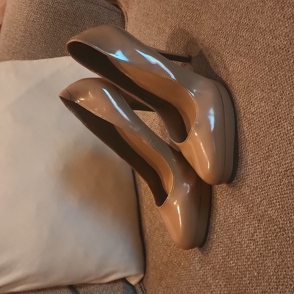 Aldo tan pumps